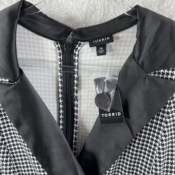 Torrid Womens Mini Stretch Satin Houndstooth Tuxedo Dress size 16 or 1X NWT - Picture 5 of 9